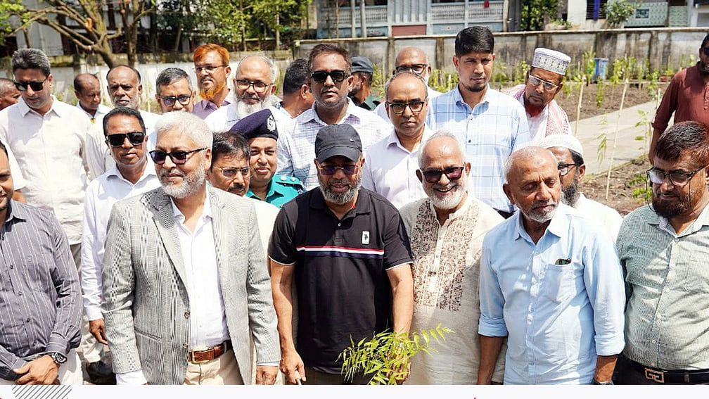 খুলনায় ‘বিকাশ বন’ উদ্যোগ : ভার্চুয়াল গাছের বিপরীতে রোপণ করা হবে বাস্তবে