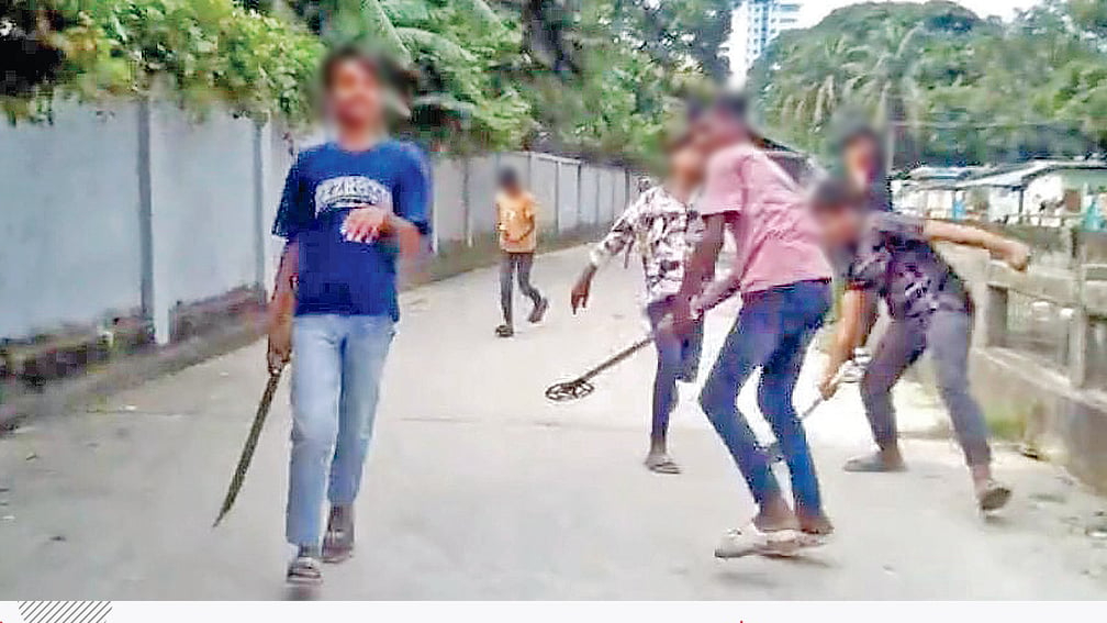 কিশোর গ্যাংয়ের ‘বড় ভাই’ বদলেছে, বেড়েছে উৎপাত